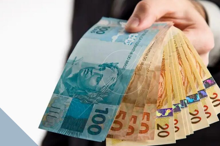 O poder invisível dos juros compostos: Como transformar pequenas quantias em grandes fortunas?
