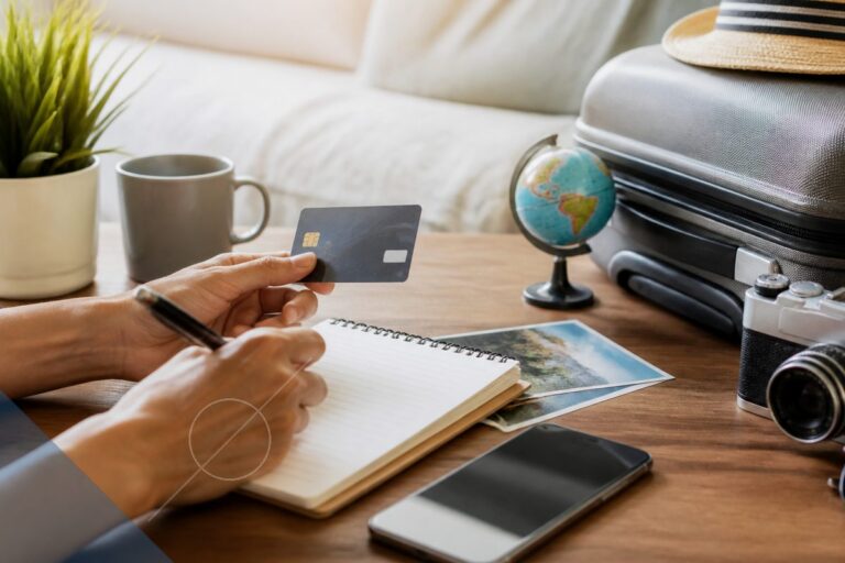 Health-Focused Credit Cards: Pharmacy Discounts and Benefits on Medical Services