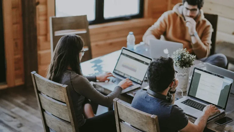 Financial planning for freelancers and independent workers in North America