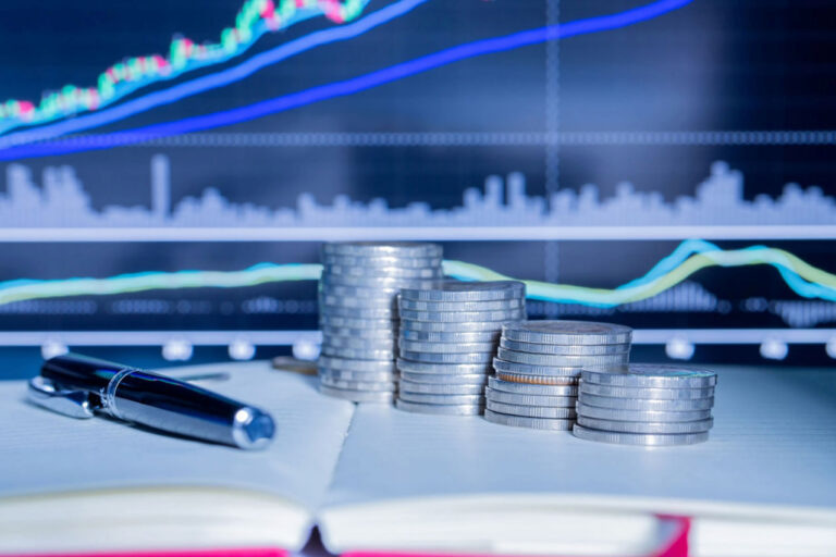 How interest rates affect the economy in North America