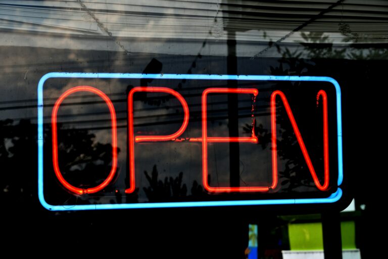 The open banking revolution in the USA and Canada: What it means for consumers and businesses
