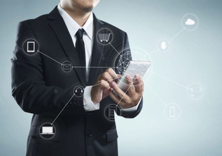 How digitalization is transforming banking services in Canada and the US