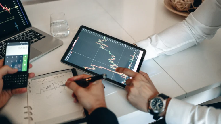 The importance of risk management for small business owners in the US and Canada